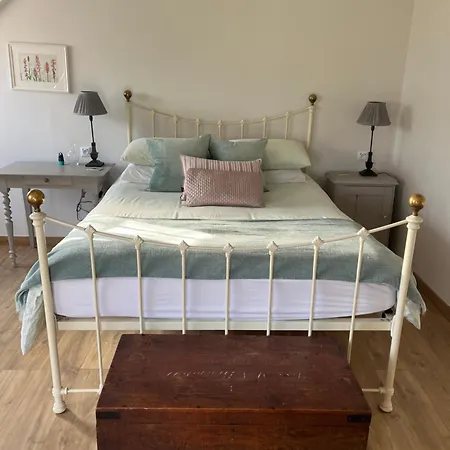 فندق مبيت وإفطار D'hotes Belle Vallee 2*