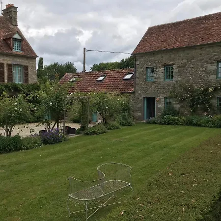 D'hotes Belle Vallee Bed and breakfast 4*